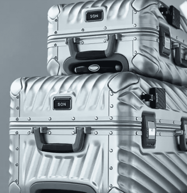 Tumi: Luggage, Bags & Everything in Between